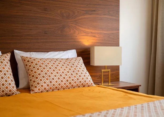 Nossa Senhora Da Paz Фатіма